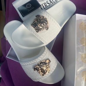 Versace Slides